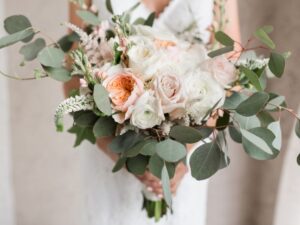 Thoughtful Wedding Gift Ideas to Impress Every Couple