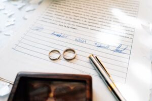 How to Choose a Wedding Officiant Who Fits Your Ceremony